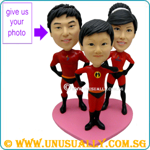 Custom 3D Sweet Lovely Super Family Of 3 Figurines